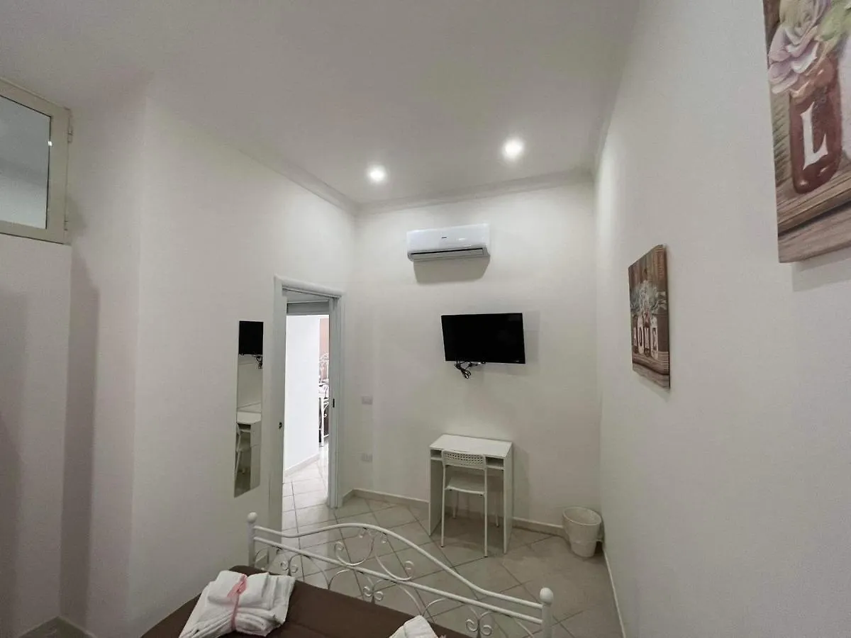 Appartement La Maison Di Nonna Tina - Panoramic Suite Napels Italië